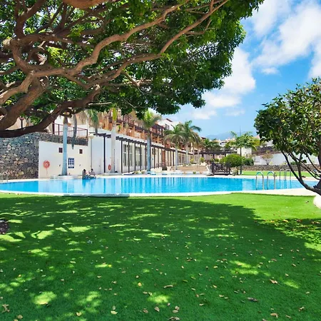 公寓 Ocean View Perfect Sunset Apartment, 4 137m2, Wifi & Bbq 圣米格尔德阿沃纳