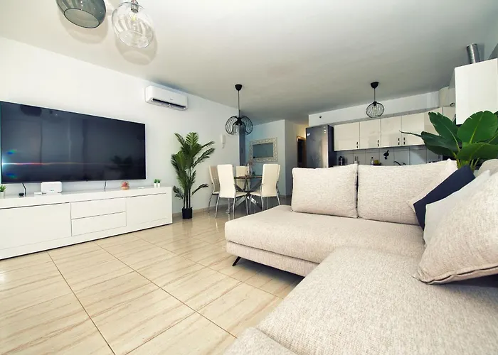 Ocean View Perfect Sunset Apartment, 4 137m2, Wifi & Bbq Appartement San Miguel de Abona